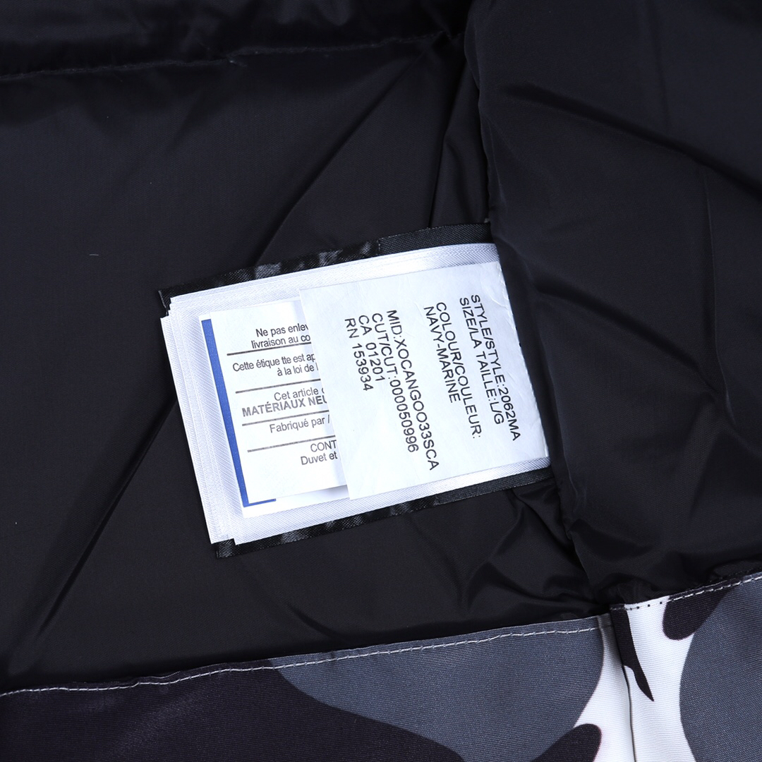 カナダグース「Canada Goose」ユニセックス プレミアムダウンコート