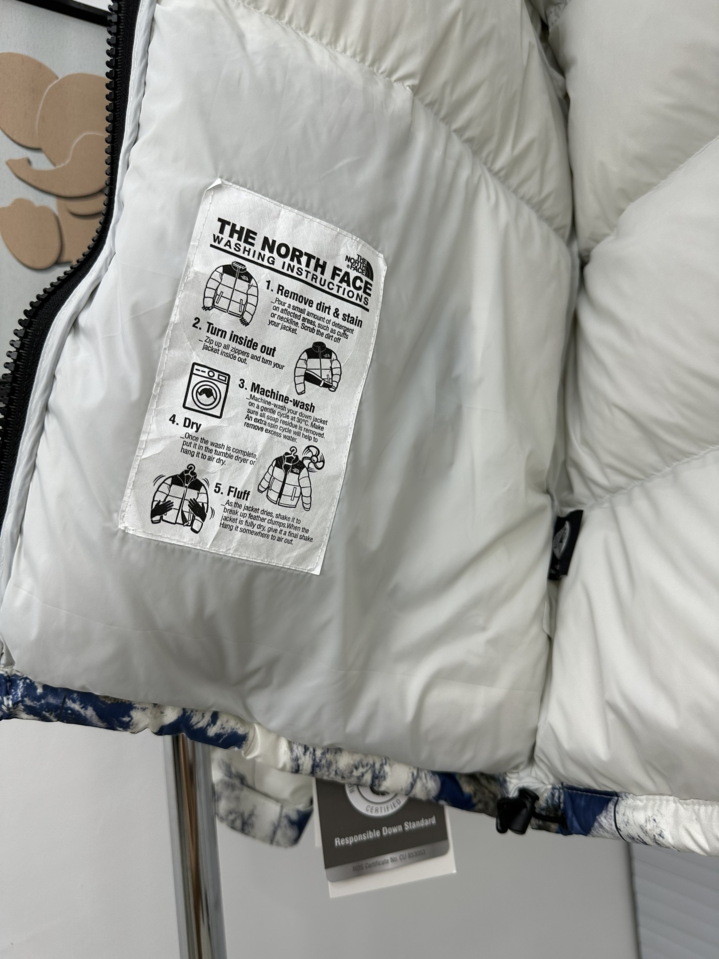 ザ・ノースフェイス「The North Face」Nuptse 1996 アースカラー ダウンジャケット