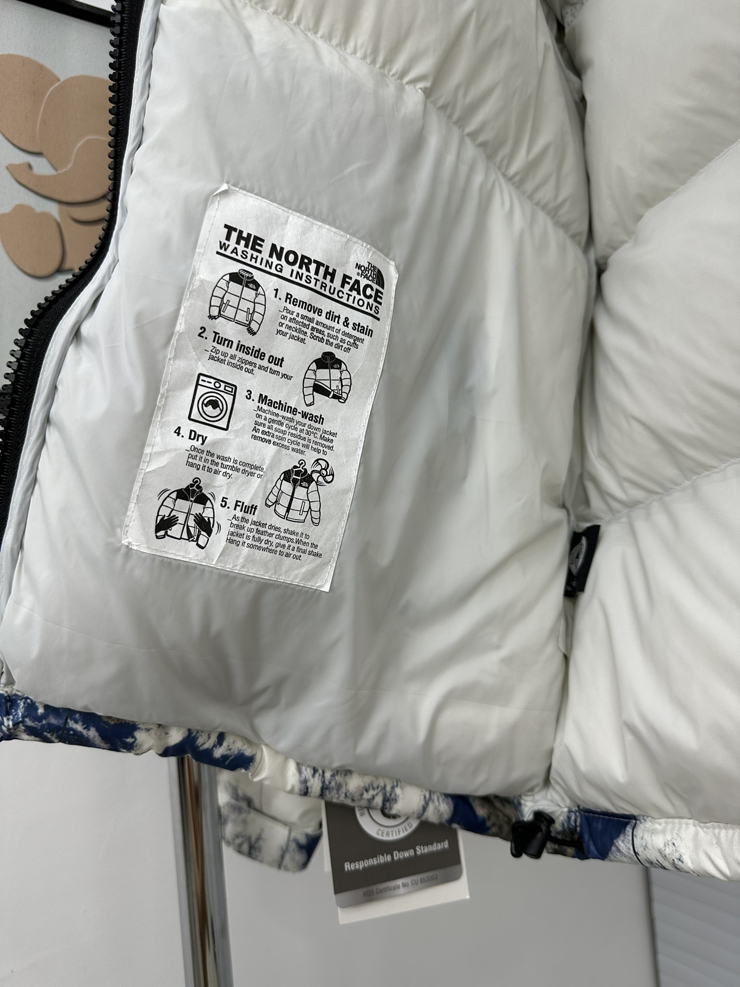 ザ・ノースフェイス「The North Face」Nuptse 1996 アースカラー ダウンジャケット