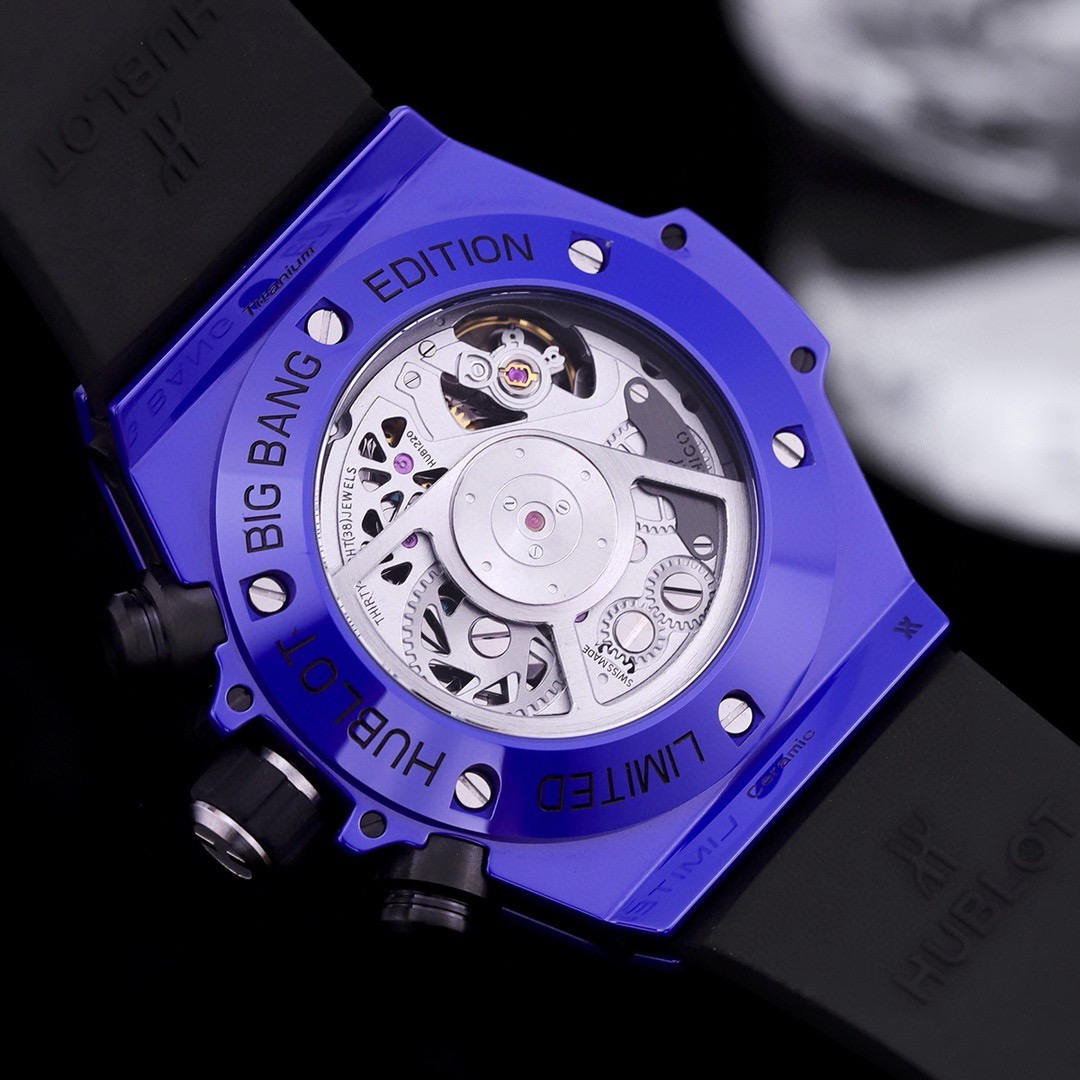 ユーボット「Hublot」BIG BANGユニコビッグバンシリーズカラーセラミック腕時計