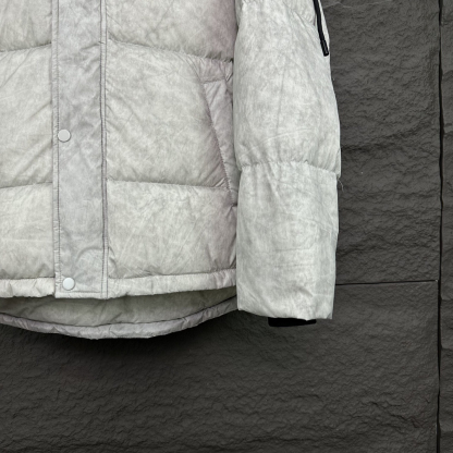 バレンシアガ「Balenciaga」‌2024秋冬最新ダウンジャケット