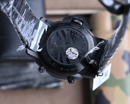 パネライ「Panerai」BMG-TECH™ 47 mmプロフェッショナル潜水式オープンワークウォッチ