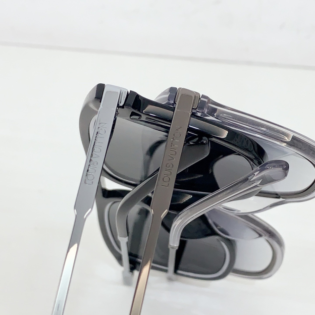 ルイ・ヴィトン「Louis Vuitton」 LEGACY ROUND サングラス