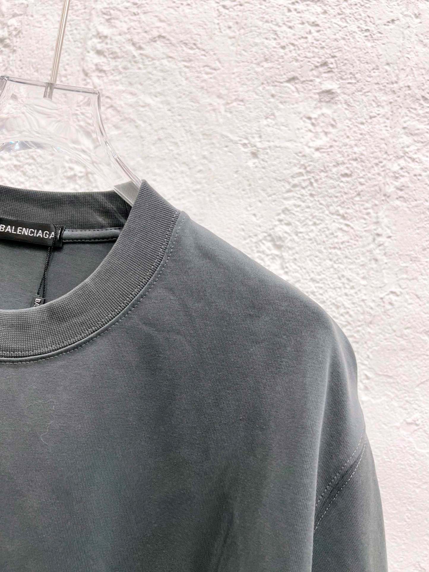 バレンシアガ「Balenciaga」ハイネックプレミアムコットン半袖Tシャツ