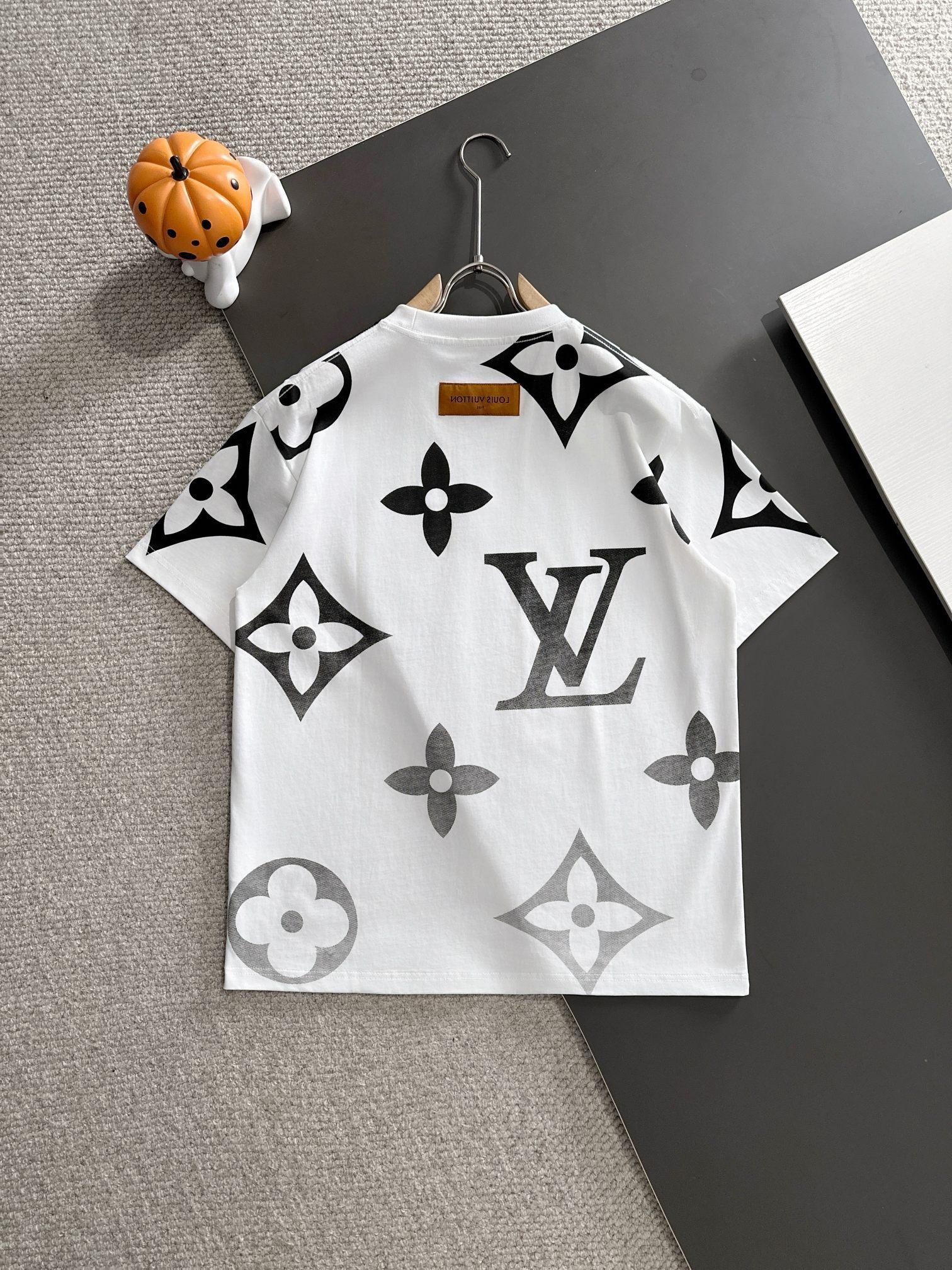 ルイ・ヴィトン「Louis Vuitton」ハイネックプレミアムコットン半袖Tシャツ