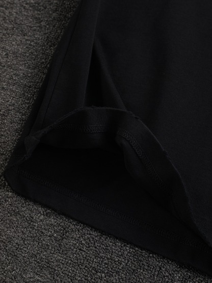 バレンシアガ「Balenciaga」ツートンカラー レター エンブロイダリー Tシャツ