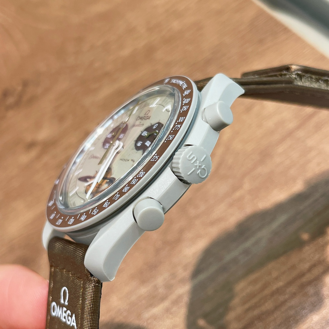 スウォッチ「Swatch」OMEGA BIOCERAMIC MoonSwatch コレクション 腕時計42MM