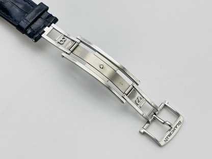 ブランパン「Blancpain」フィフティ・ファゾム 自動巻きダイバーズウォッチ42mm