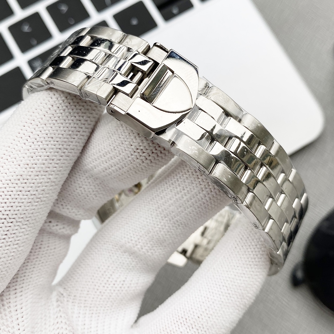 チューダー「Tudor」ブラックベイシリーズメンズウォッチ40MM