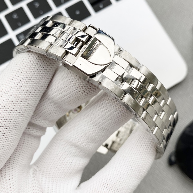 チューダー「Tudor」ブラックベイシリーズメンズウォッチ40MM