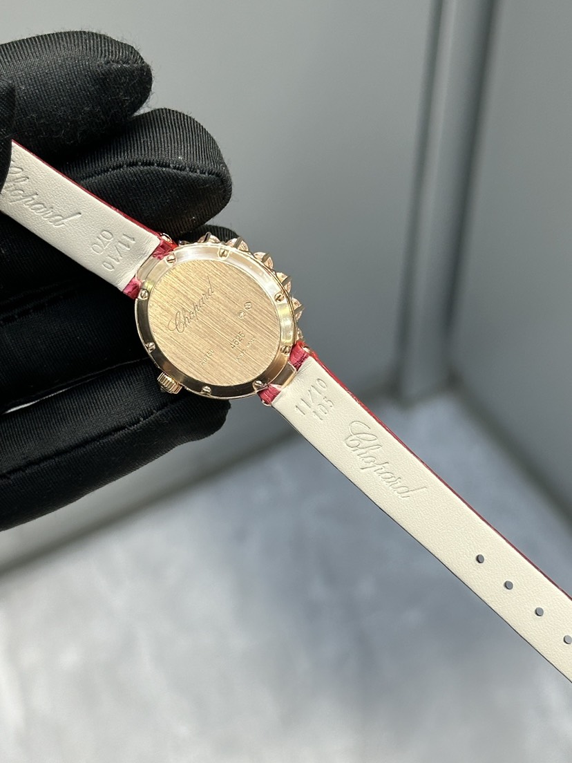 ショパール「Chopard」ハッピースポーツ ジョアイヤリーレディース ジュエリーウォッチ36mm