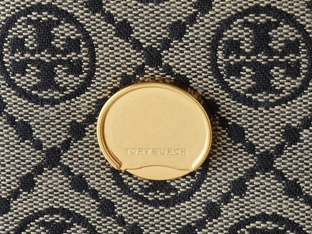 トリー バーチ「Tory Burch」Tofu ショルダーバッグ