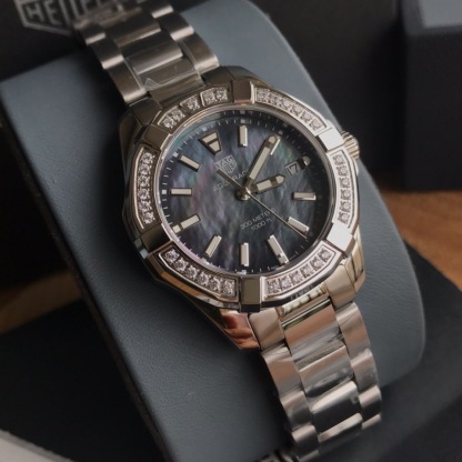 タグ・ホイヤー「TAG Heuer」アクアレーサークォーツ レディース 腕時計35mm