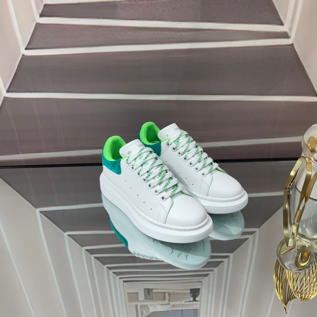 アレキサンダー・マックイーン［Alexander McQueen］Oversized Sneaker "Premium Calf Lining" スニーカー