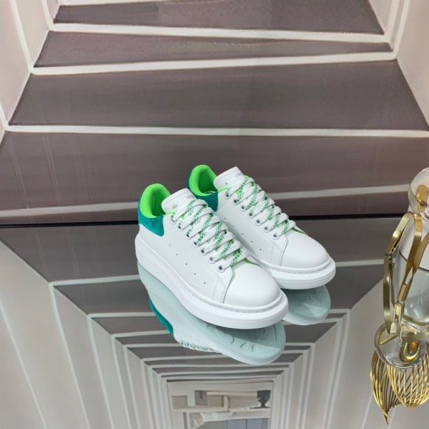 アレキサンダー・マックイーン［Alexander McQueen］Oversized Sneaker "Premium Calf Lining" スニーカー