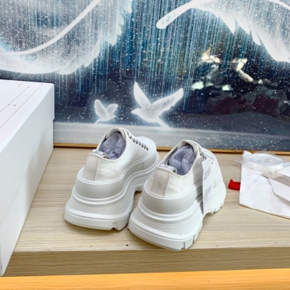 アレキサンダー・マックイーン［Alexander McQueen］Oversized Sneaker スニーカー