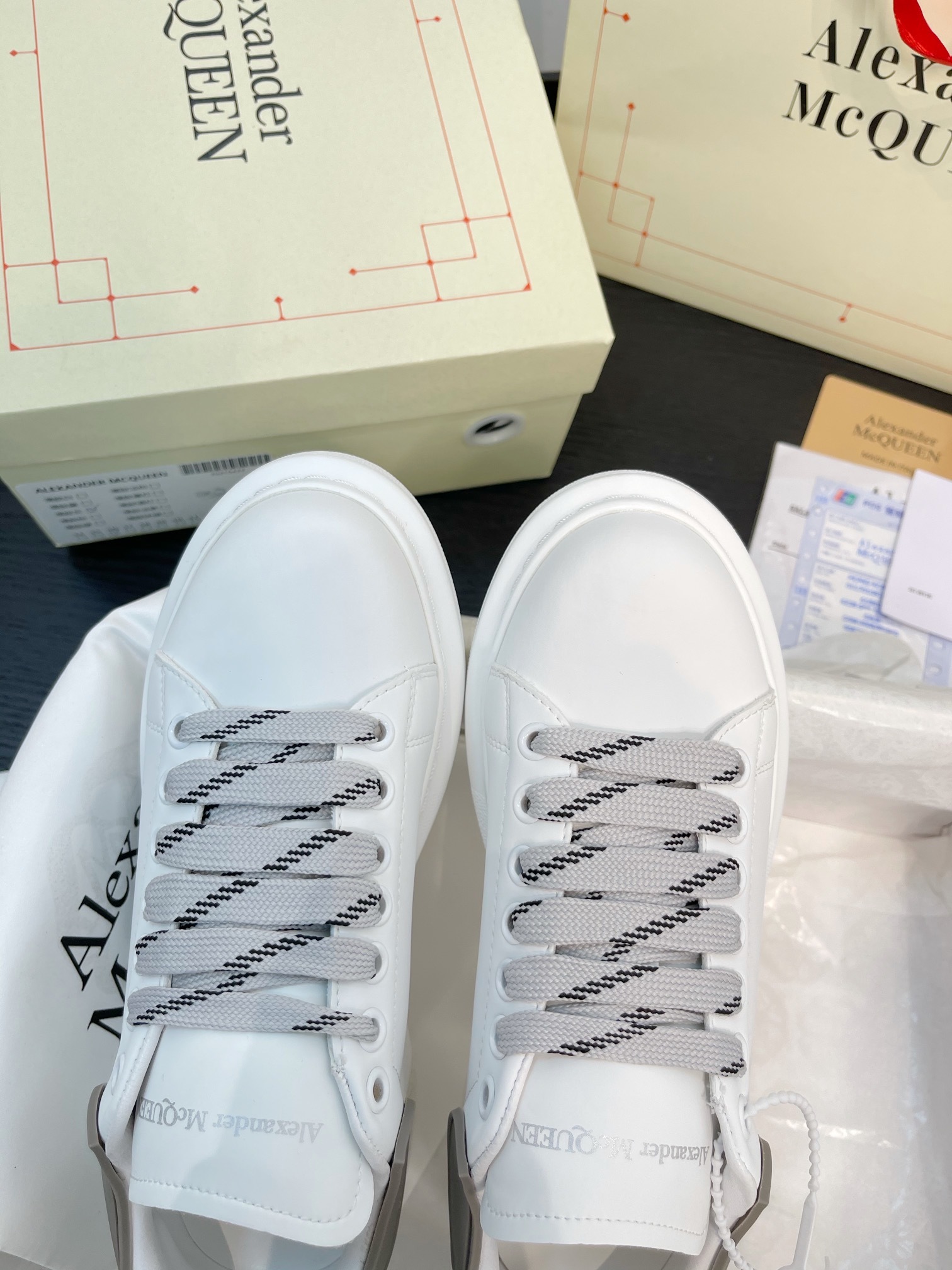 アレキサンダー・マックイーン［Alexander McQueen］Oversized Sneaker スニーカー