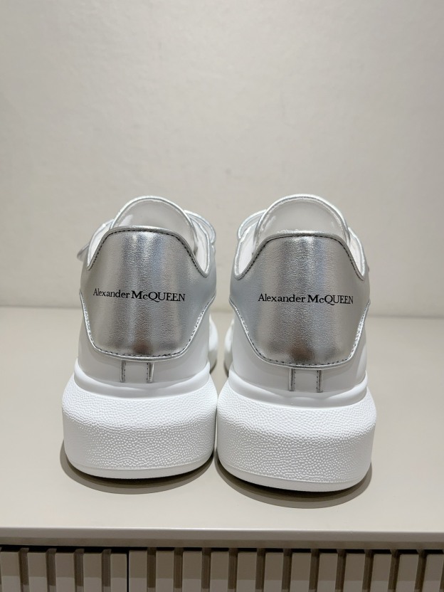 アレキサンダー・マックイーン［Alexander McQueen］Oversized Sneaker スニーカー
