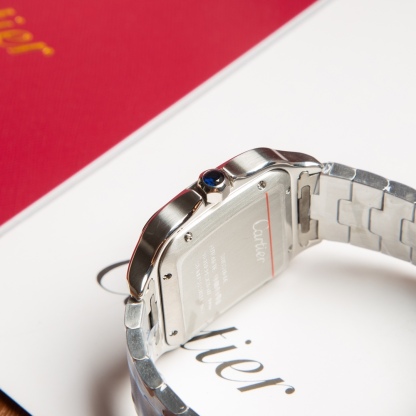 カルティエ［Cartier］Santos de Cartier watch サントス ドゥ カルティエ ウォッチ LM/ミディアムモデル