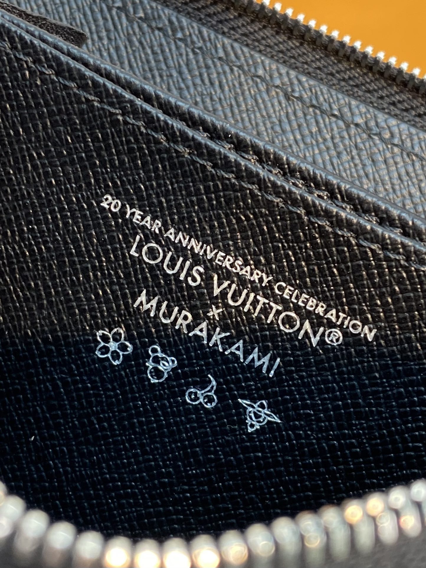 ルイ・ヴィトン「Louis Vuitton」LV × TM ジッピー･コイン パース