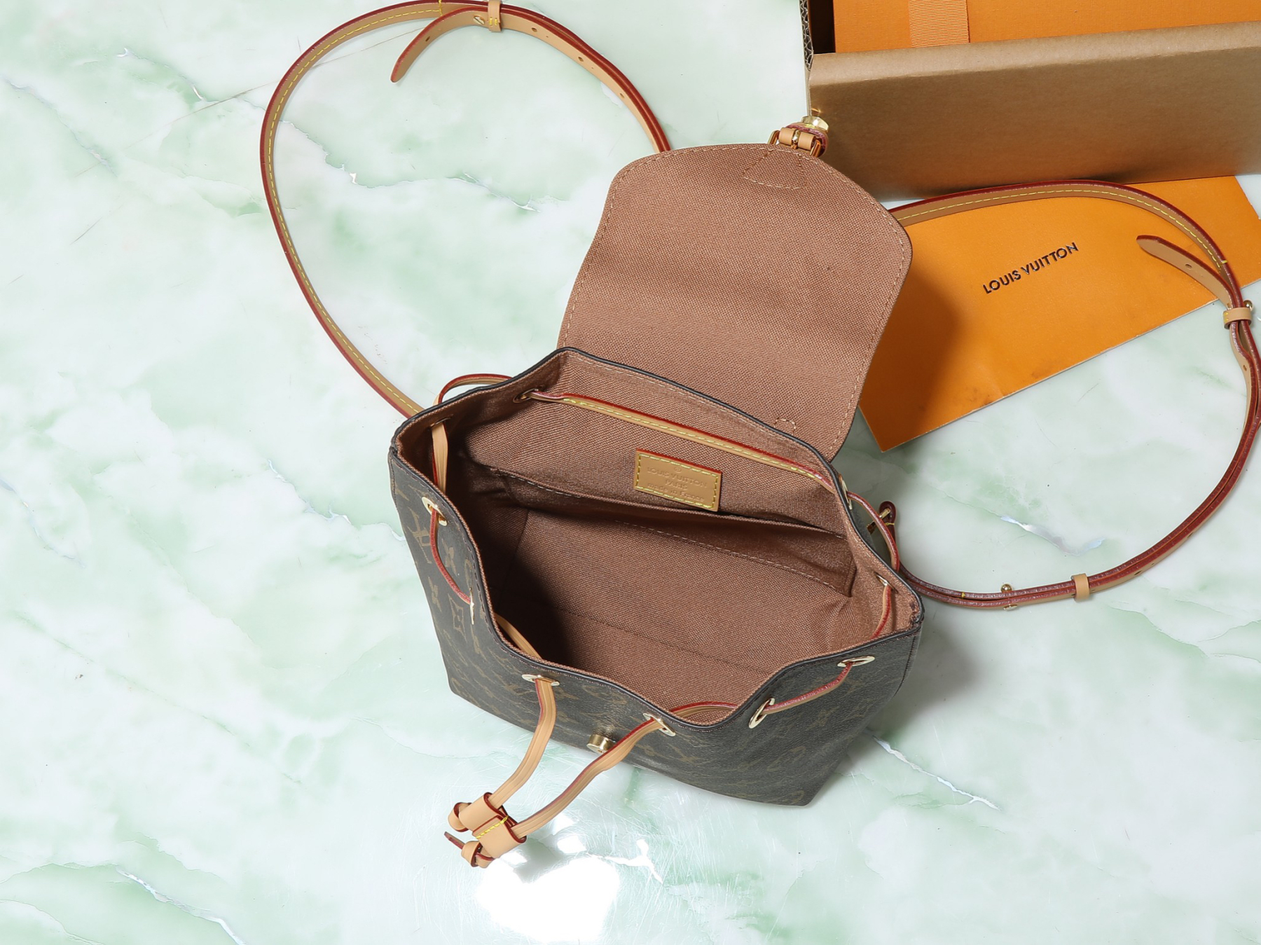 ルイ・ヴィトン「Louis Vuitton」MONTSOURIS BB バックパック