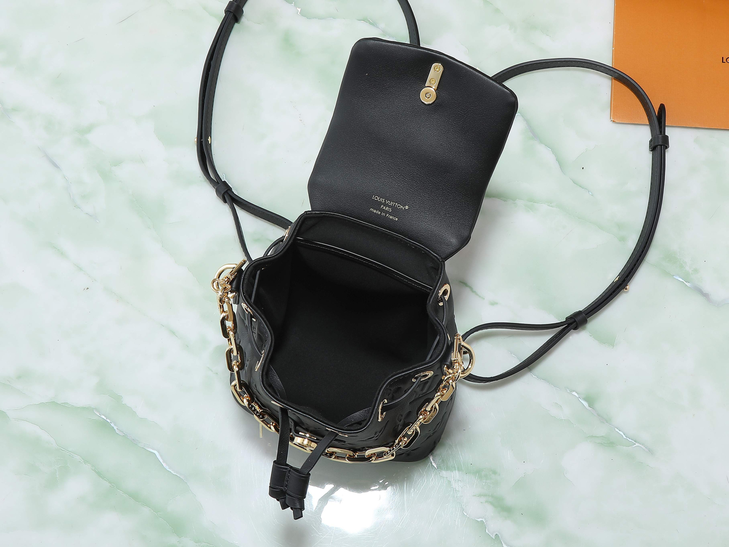 ルイ・ヴィトン「Louis Vuitton」COUSSIN BACKPACK ミニバッグ