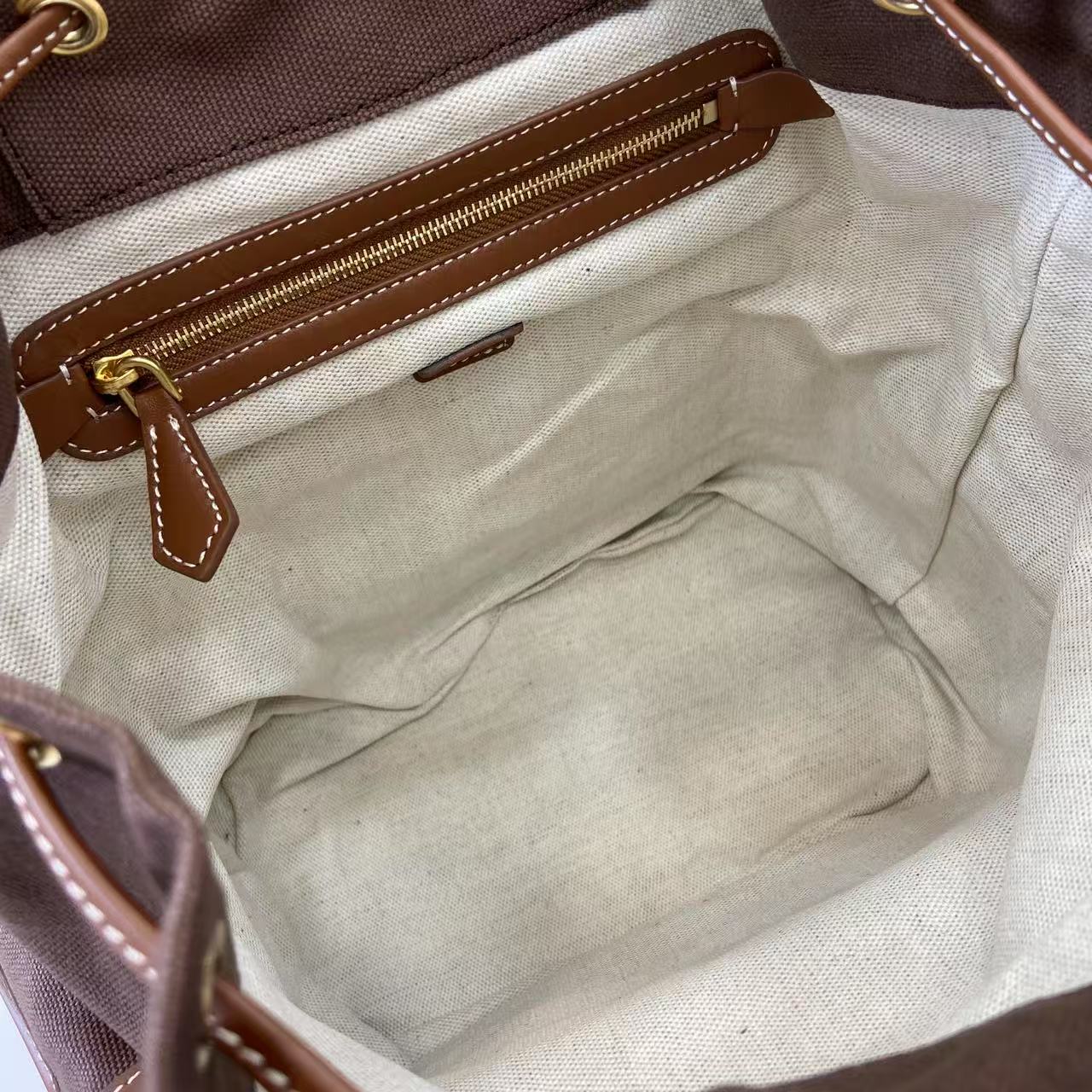 ミュウミュウ「Miu Miu」バックパック レザー＆キャンバス デュアルストラップ ショルダーバッグ