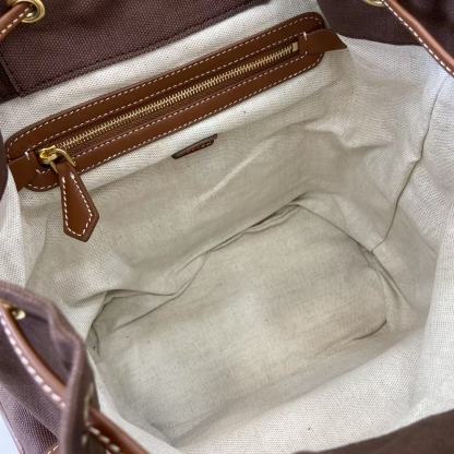 ミュウミュウ「Miu Miu」バックパック レザー＆キャンバス デュアルストラップ ショルダーバッグ