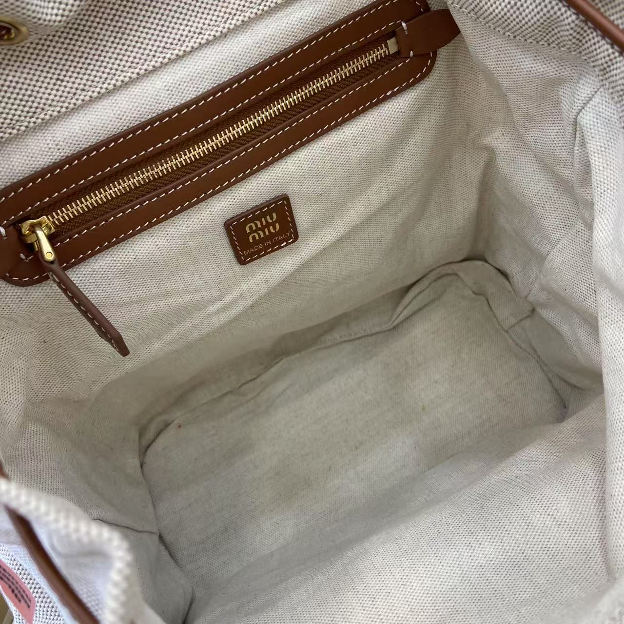 ミュウミュウ「Miu Miu」バックパック レザー＆キャンバス デュアルストラップ ショルダーバッグ