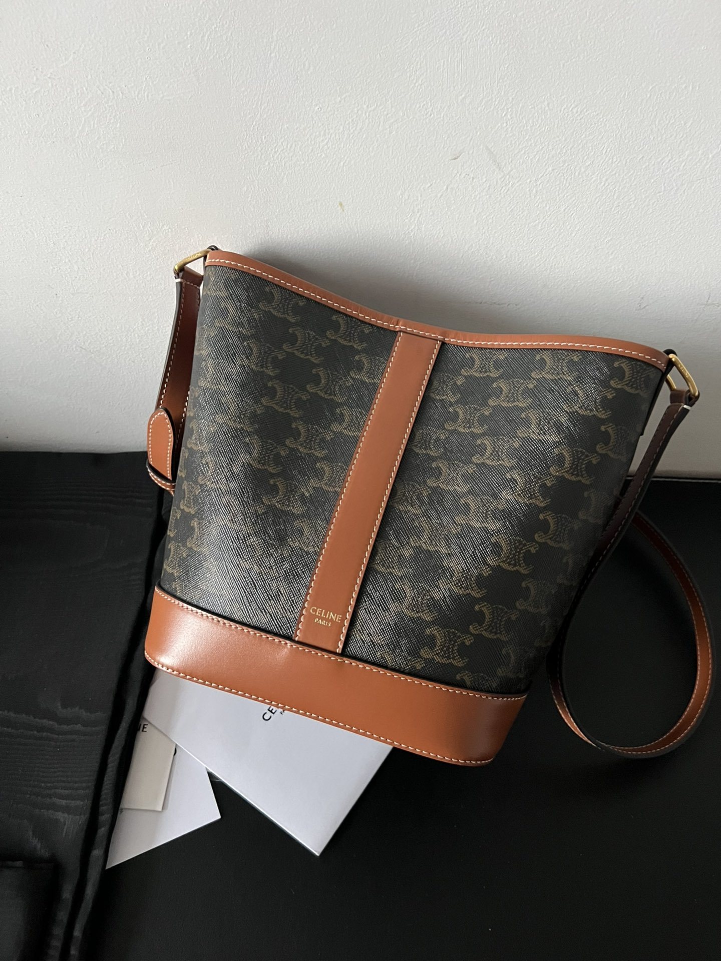 セリーヌ「Celine」凱旋プリントのバケツバッグを特注しました