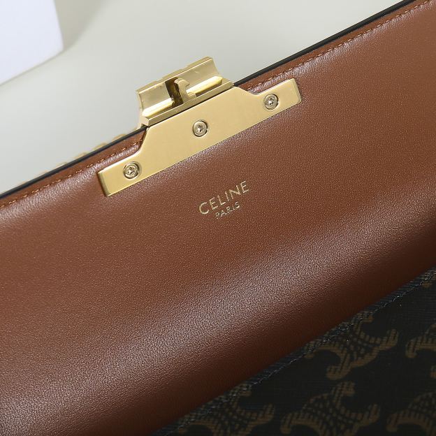 セリーヌ「Celine」 トリアンフ チェーンショルダーバッグ