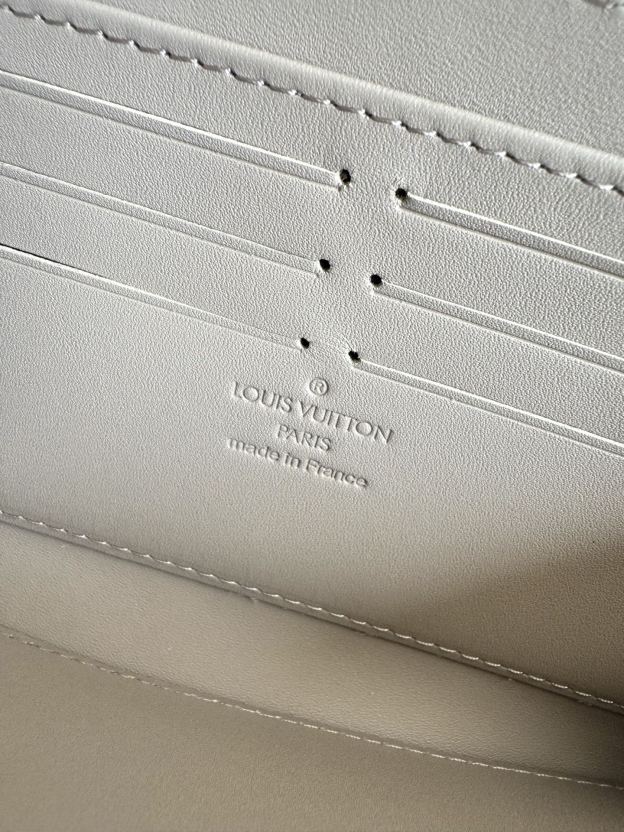 ルイ・ヴィトン「Louis Vuitton」ジッピーウォレット･ホリゾンタル