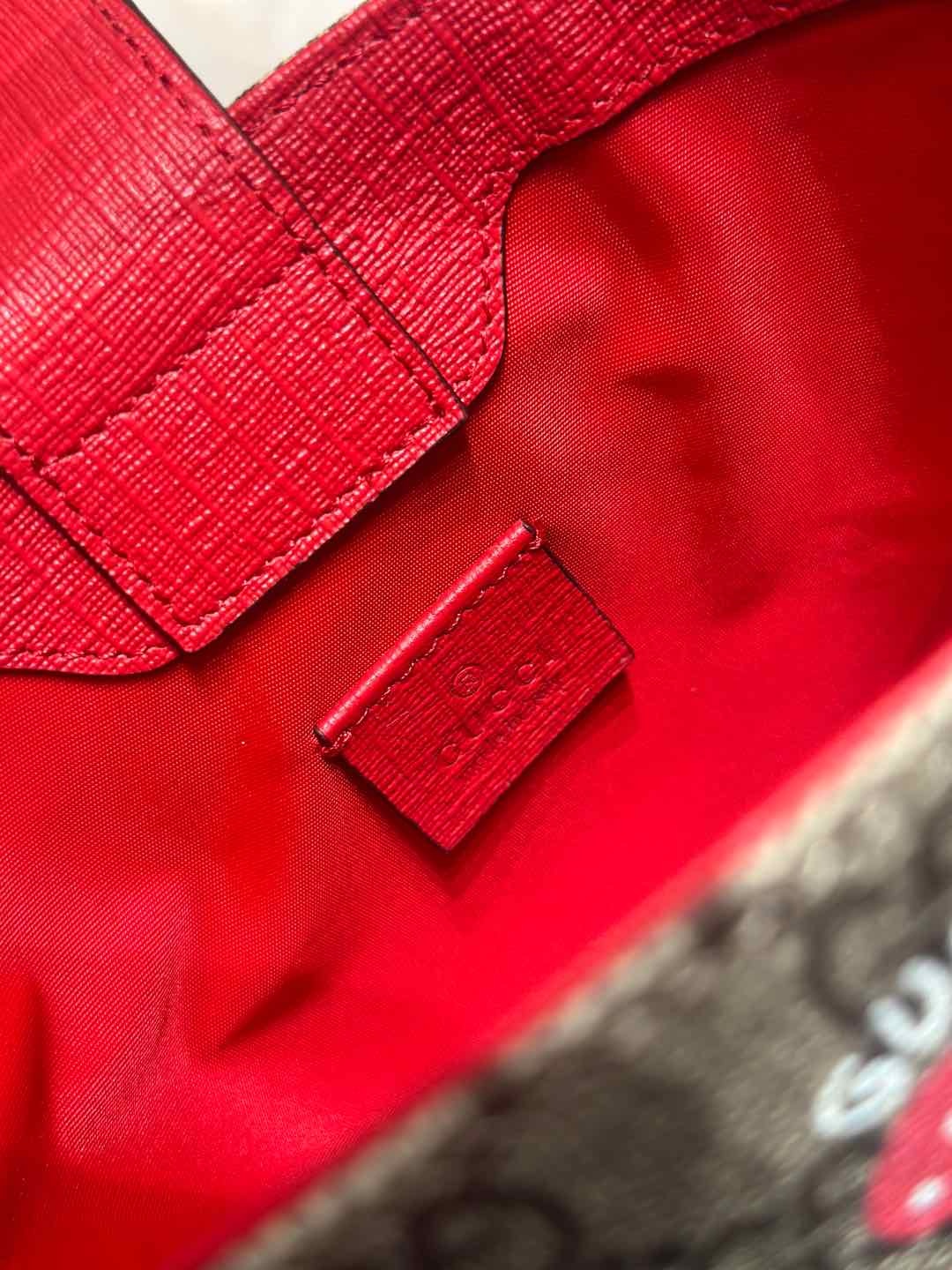 グッチ「Gucci」GG Supreme バケットバッグ