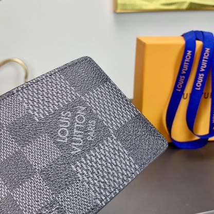 ルイ・ヴィトン(Louis Vuitton) ポルトフォイユ･マルコ