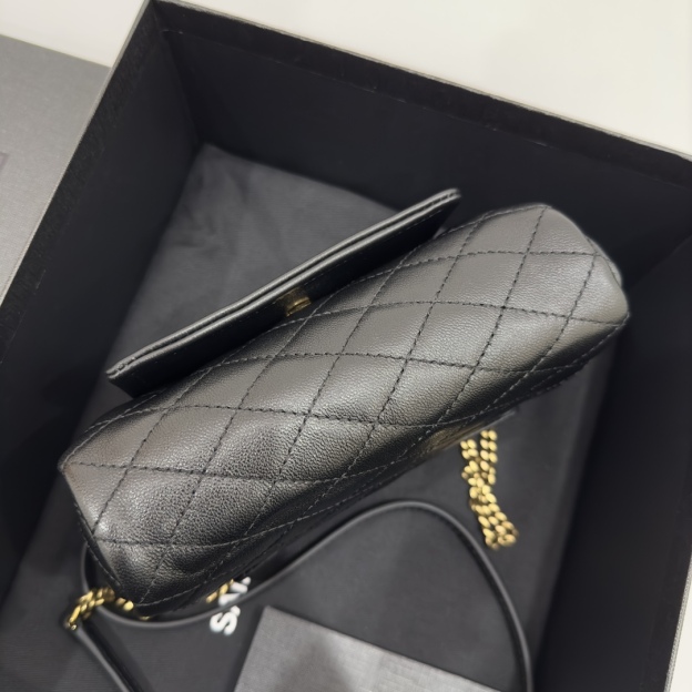 サンローラン「Saint Laurent」‌LE CASSANDRE チェーンバッグ