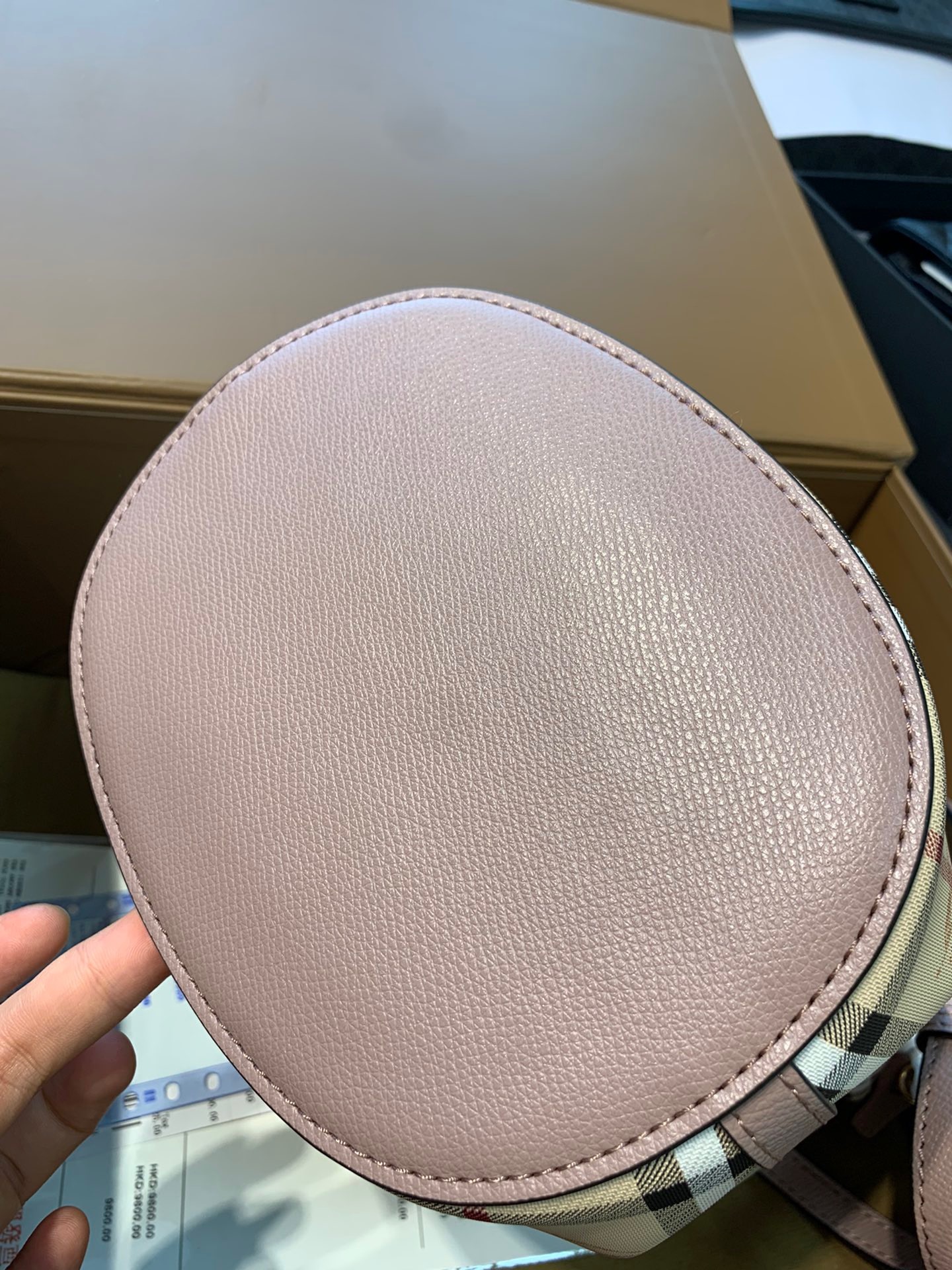 バーバリー「Burberry」TBモノグラム レザー&キャンバス ミニ ウォーターバッグ