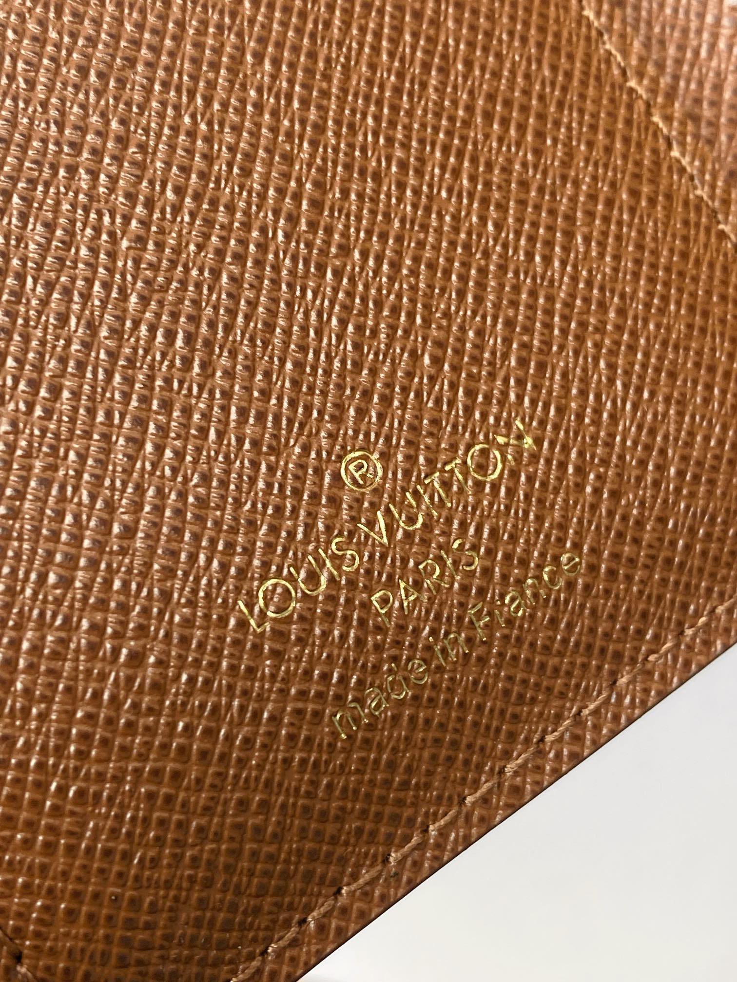 ルイ・ヴィトン(Louis Vuitton) ポルトフォイユ･ヴィクトリーヌ