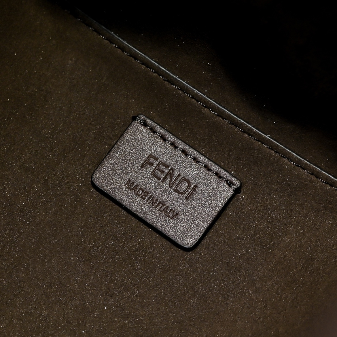 フェンディ「Fendi」オリガミ ミニ トランスフォーマブルバッグ