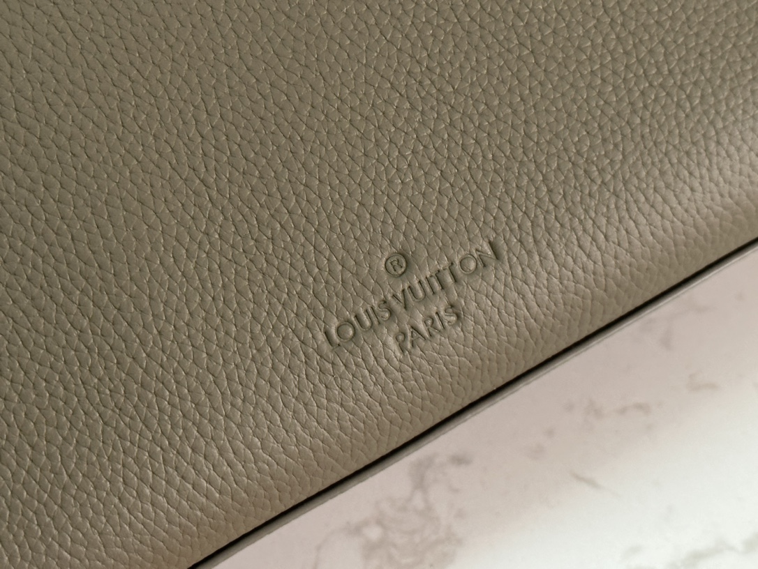 ルイ・ヴィトン「Louis Vuitton」AEROGRAM JM ショルダーバッグ
