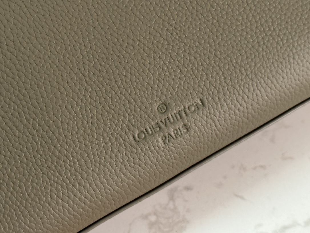 ルイ・ヴィトン「Louis Vuitton」AEROGRAM JM ショルダーバッグ