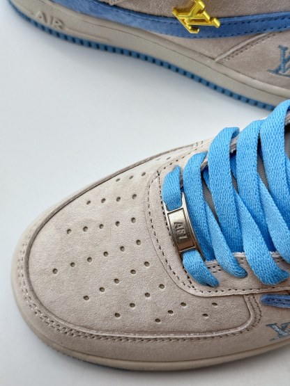 「コラボモデル」Louis Vuitton x Nike Air Force 1 Low スニーカー