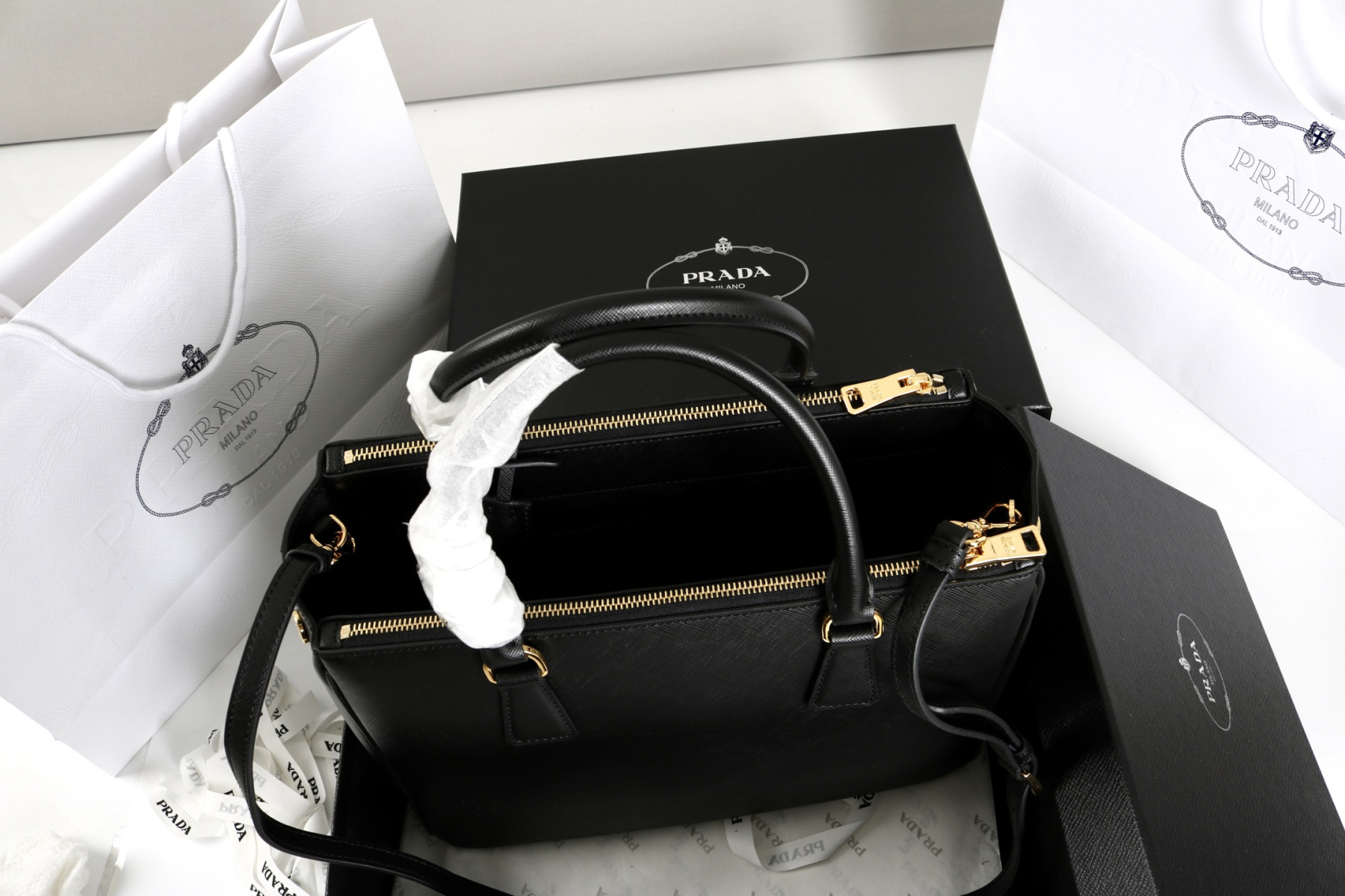 プラダ「Prada」 Galleria ミディアム レディースハンドバッグ