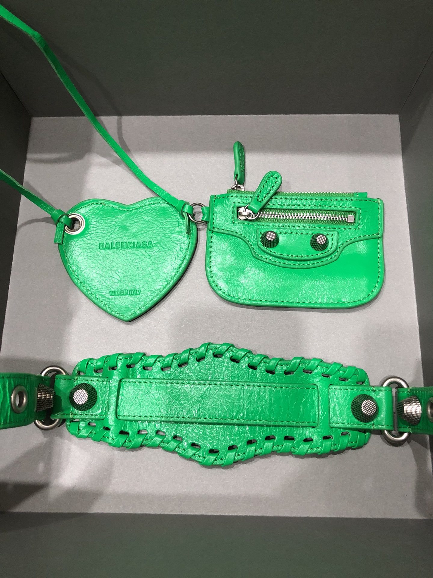 バレンシアガ「Balenciaga」アンダーアーム バッグ