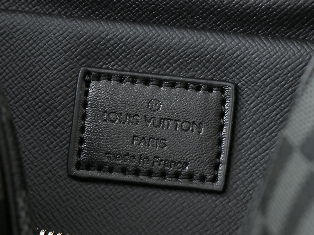 ルイ・ヴィトン「Louis Vuitton」Locker Dopp Kit トイレタリーバッグ