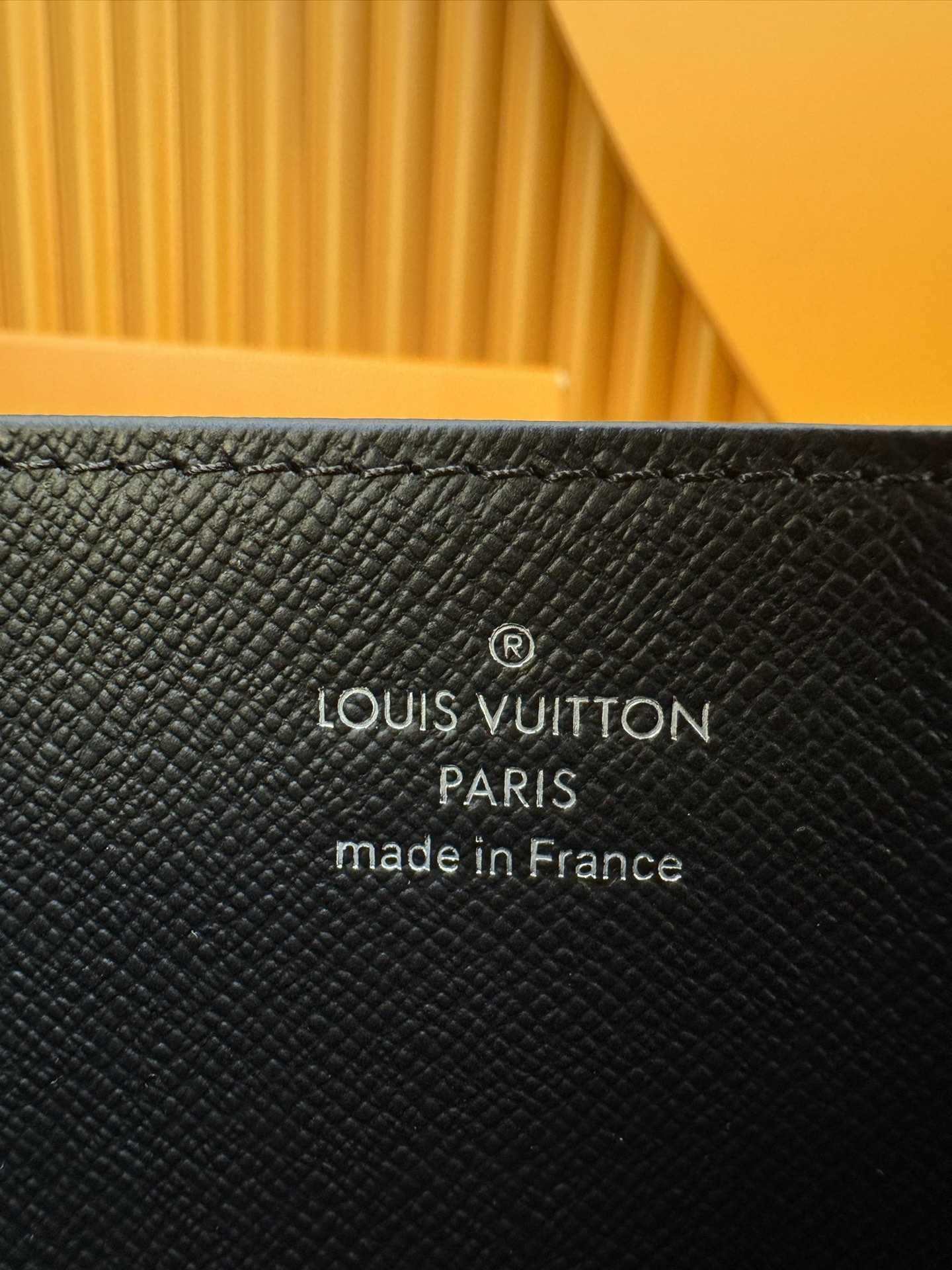 ルイ・ヴィトン「Louis Vuitton」Zippy ラジッパー式長財布