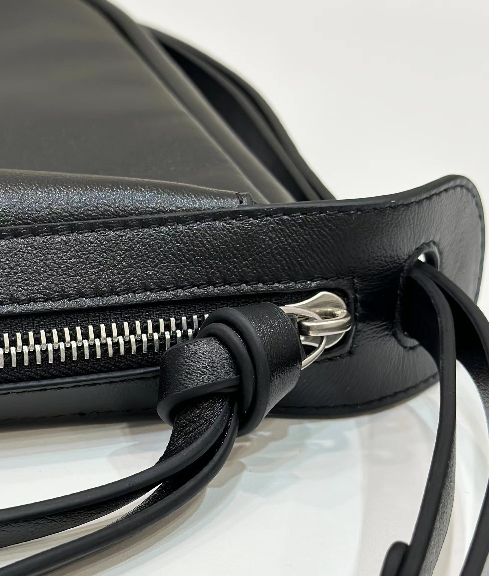 フェンディ「Fendi」Simy ショルダーバッグ