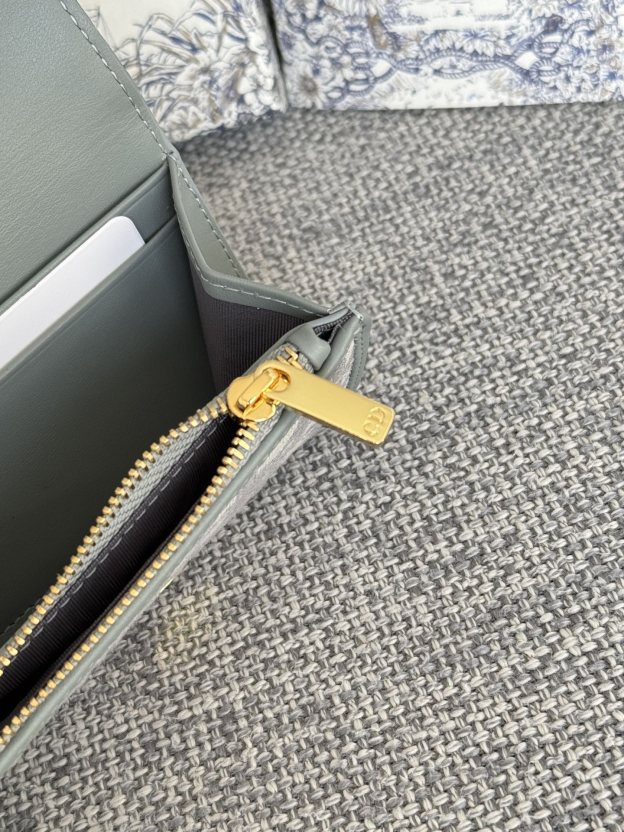 ディオール「Dior」カロ カードケース ソフトカーフレザー カナージュステッチ