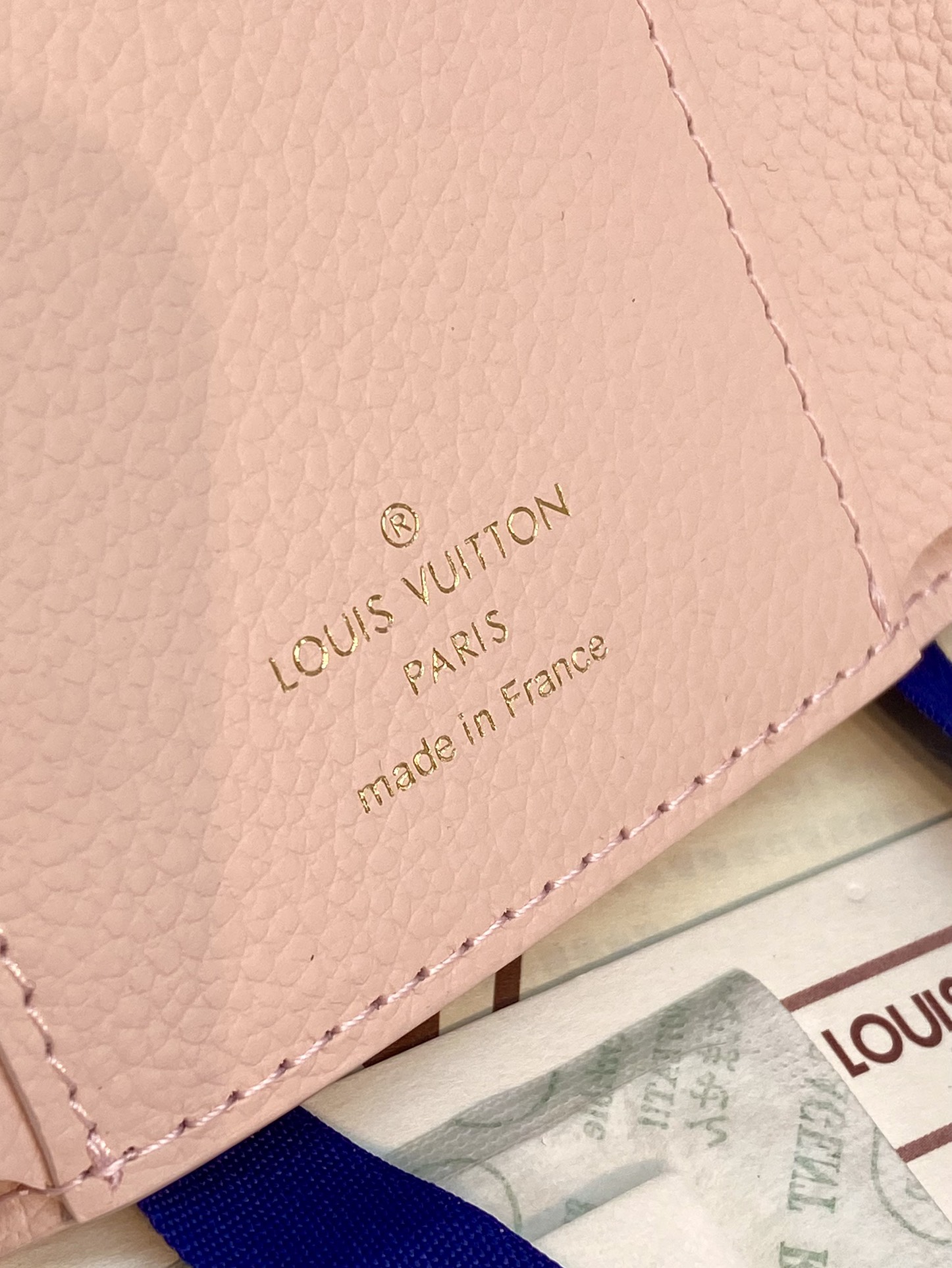 ルイ・ヴィトン「Louis Vuitton」 VICTORINE ウォレット