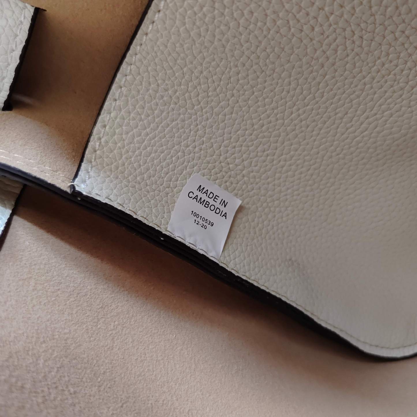 トリー バーチ「Tory Burch」 Monogram ミニバレルバッグ