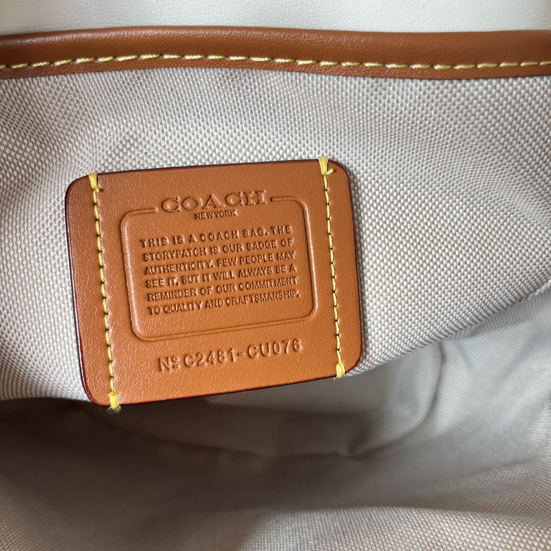 コーチ「Coach」Tabby ミニ バックパック